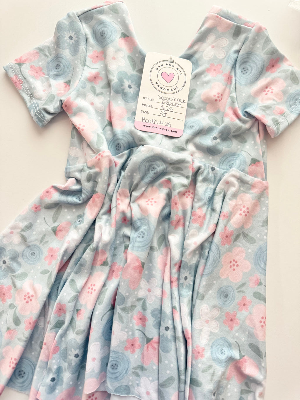 3T • SCOOP BACK PEPLUM