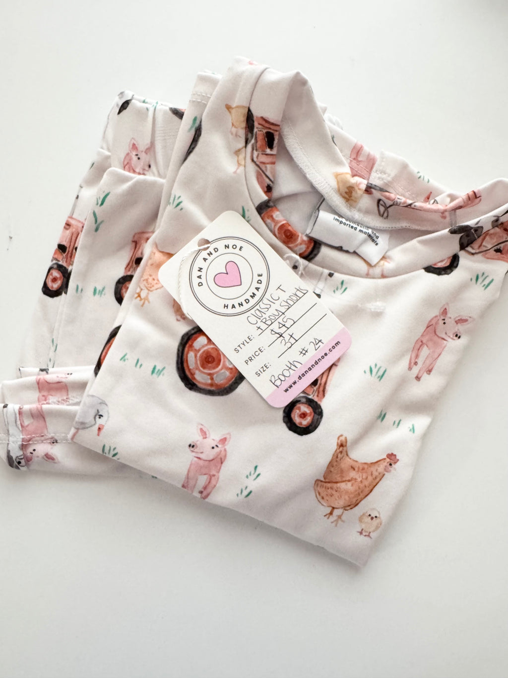 3T • CLASSIC TEE AND BOY SHORTS