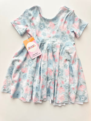 RTS 3T • Scoop Peplum